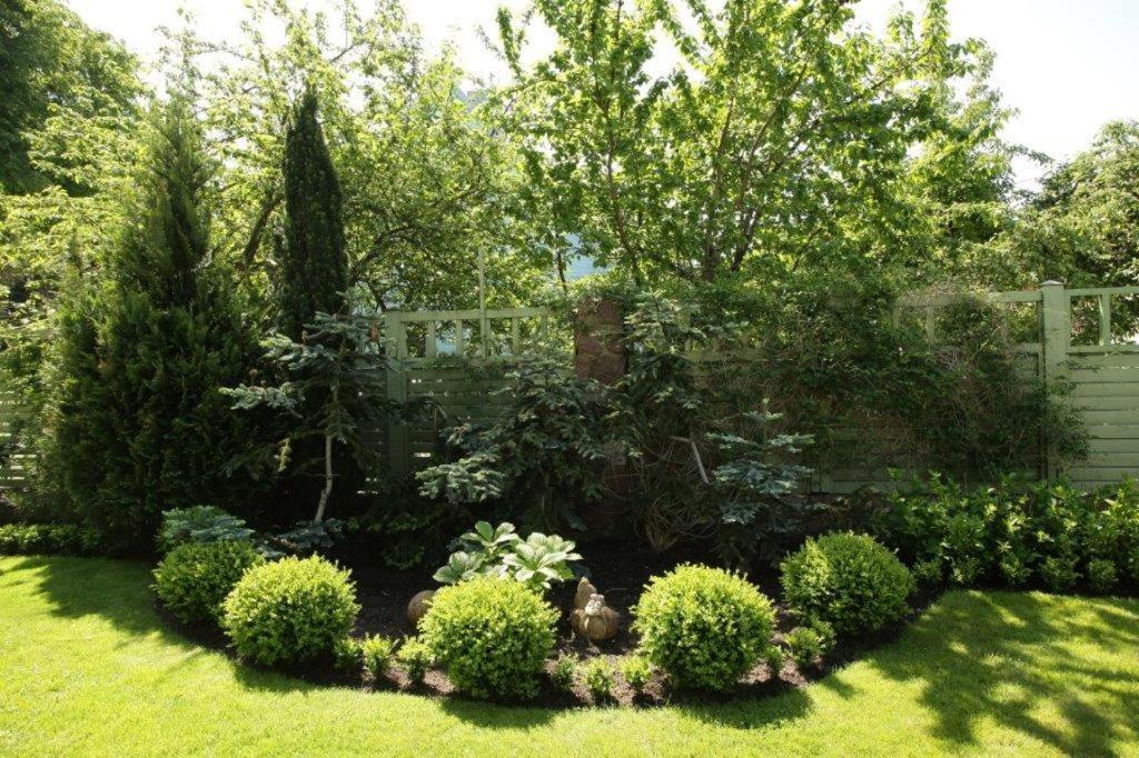 Vila Florena Garden Palanga Buitenkant foto